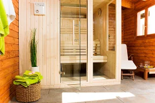 Saunadeuren zijn een essentieel onderdeel van elke sauna