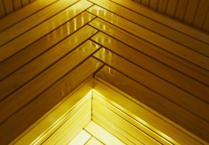Sauna met Abachi-hout