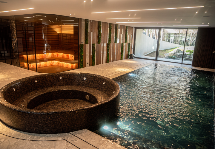 Privé infraroodsauna en zwembadproject