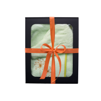 Cadeauset in geschenkdoos voor HAAR. Dames saunahoed en schort LICHTGROEN