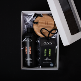 Cadeauset in geschenkdoos WINTER SPICES. Geuressence, body brush en zeep.  Cadeauset in geschenkdoos WINTER SPICES. Geuressence, body brush en zeep.
