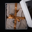 Geschenkset voor haar - LINNEN, 75x140 cm, in geschenkdoos. Schort en hoed voor sauna - 0