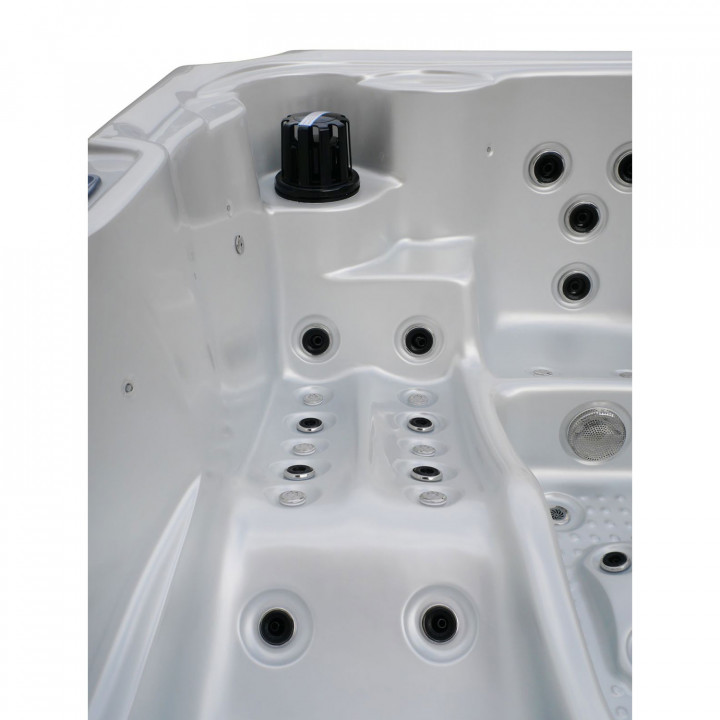 ELVIONA ALVIA buitenjacuzzi, 6 personen