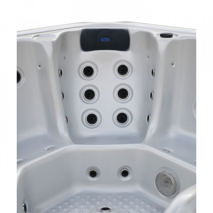 ELVIONA ALVIA buitenjacuzzi, 6 personen