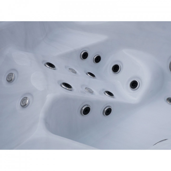 ELVIONA ELORIA buitenjacuzzi, 6 personen