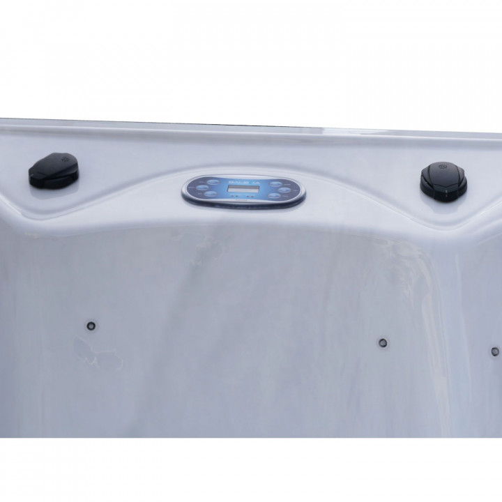 ELVIONA ELORIA buitenjacuzzi, 6 personen
